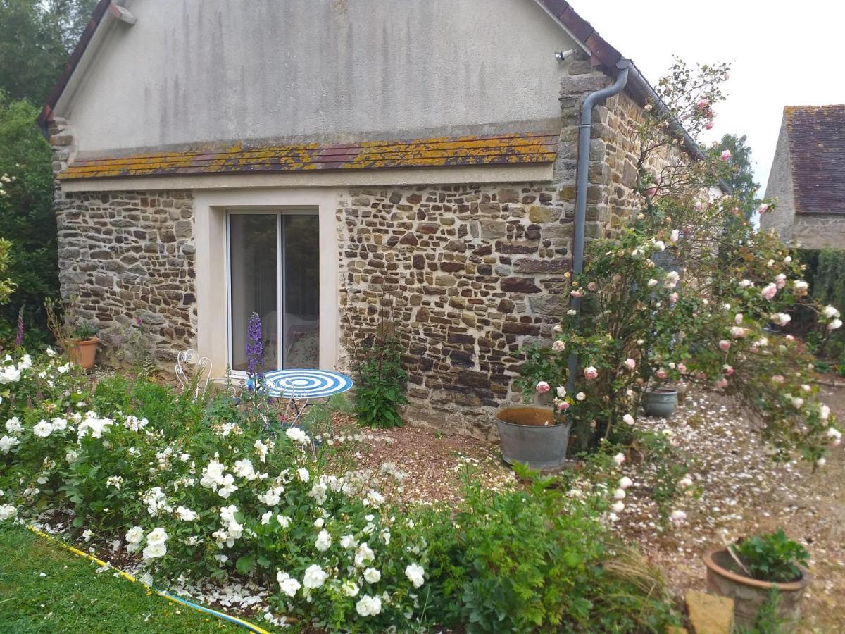 Ma Maison Bleue Saint-Brice-sous-Ranes Zewnętrze zdjęcie